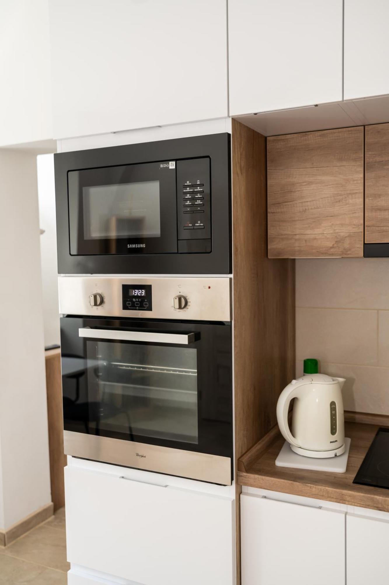Winestone Corner Apartment 데브레첸 외부 사진