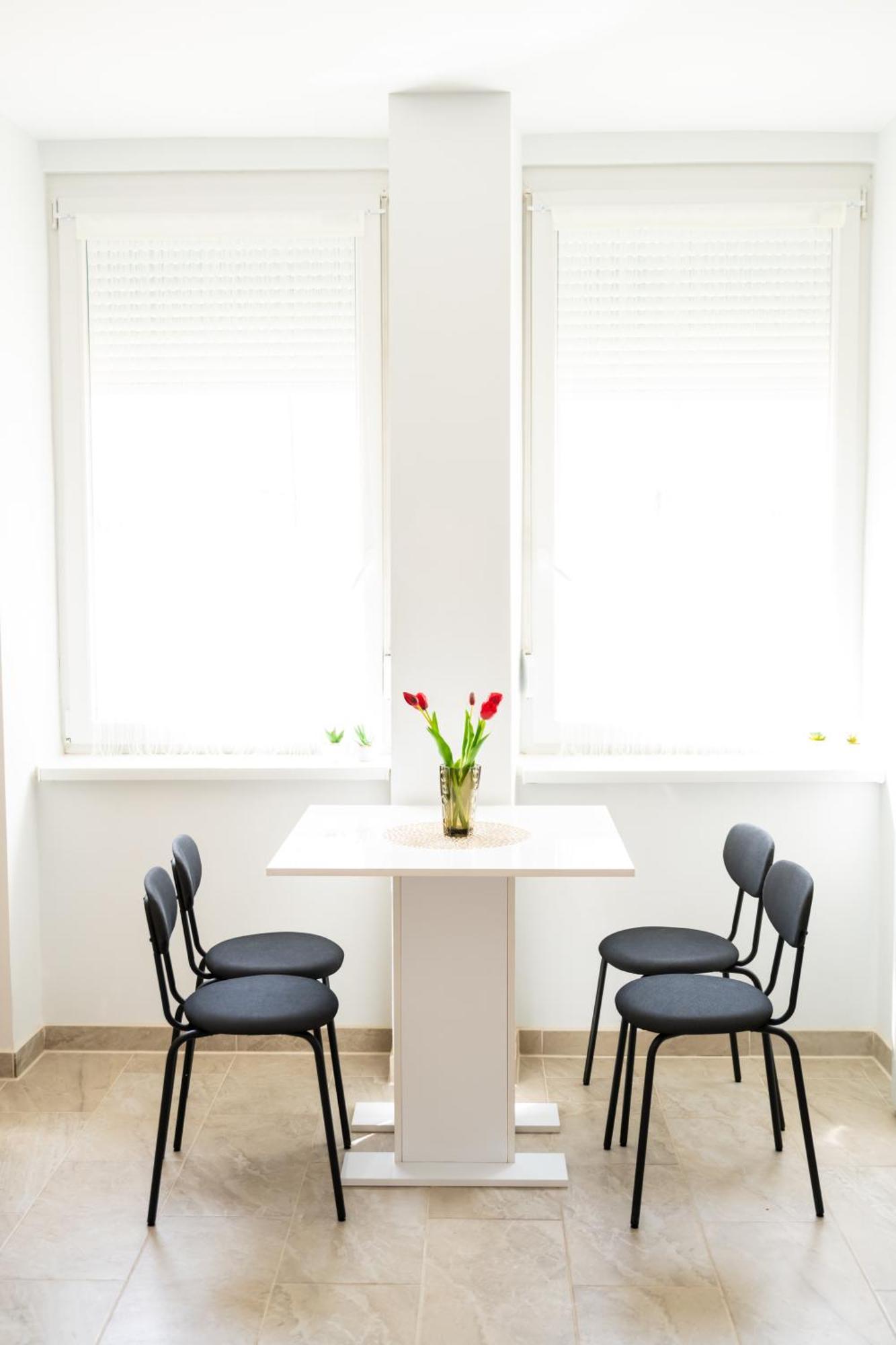 Winestone Corner Apartment 데브레첸 외부 사진