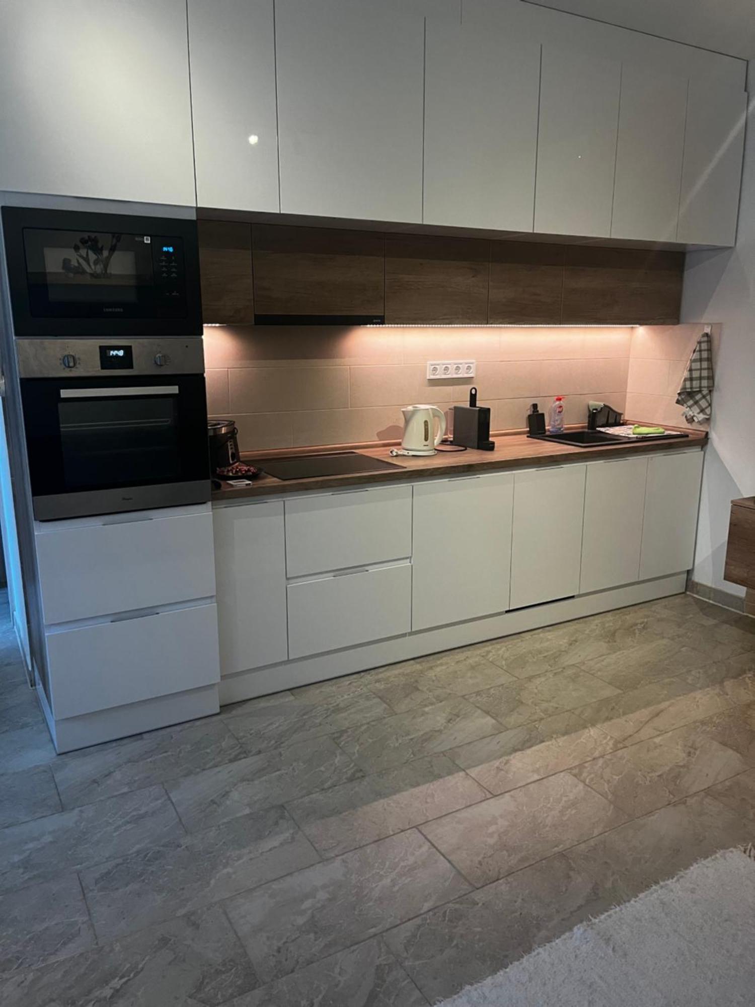 Winestone Corner Apartment 데브레첸 외부 사진